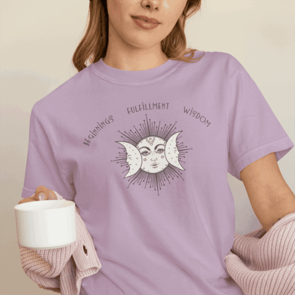 Beginnings, Fulfillment, Wisdom - Triple Moon Heavyweight T-Shirt