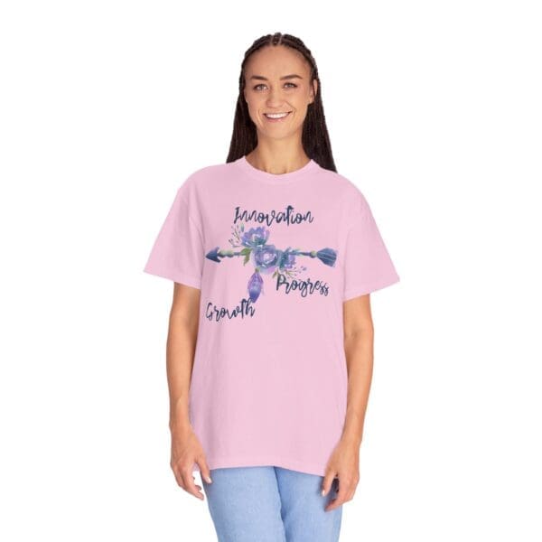 Innovation, Progress, Growth - Right Arrow Heavyweight T-Shirt - Image 9