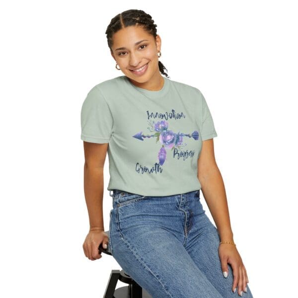 Innovation, Progress, Growth - Right Arrow Heavyweight T-Shirt - Image 23
