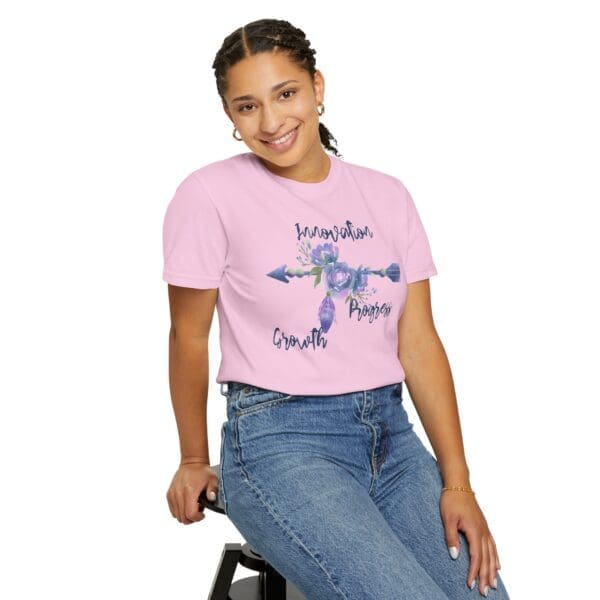 Innovation, Progress, Growth - Right Arrow Heavyweight T-Shirt - Image 10
