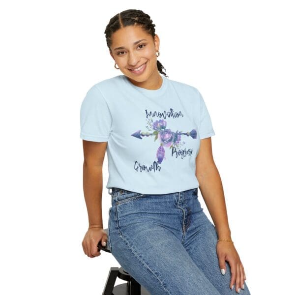 Innovation, Progress, Growth - Right Arrow Heavyweight T-Shirt - Image 19