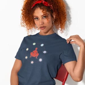 Root Chakra, Yoga Garland Pose Female - Heavyweight T-Shirt